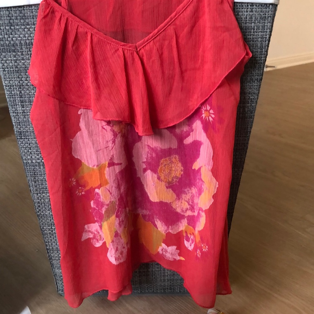 Beach light weight top